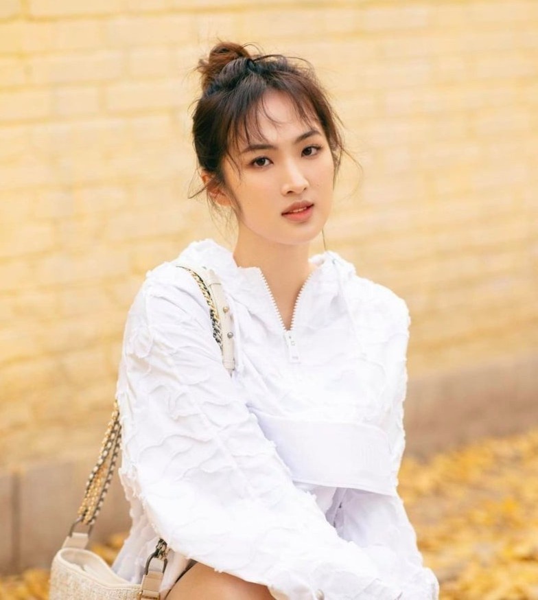 con gai CEO Huawei bi che anh 2