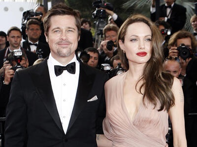 Angelina Jolie se cung cap bang chung Brad Pitt bao luc gia dinh hinh anh