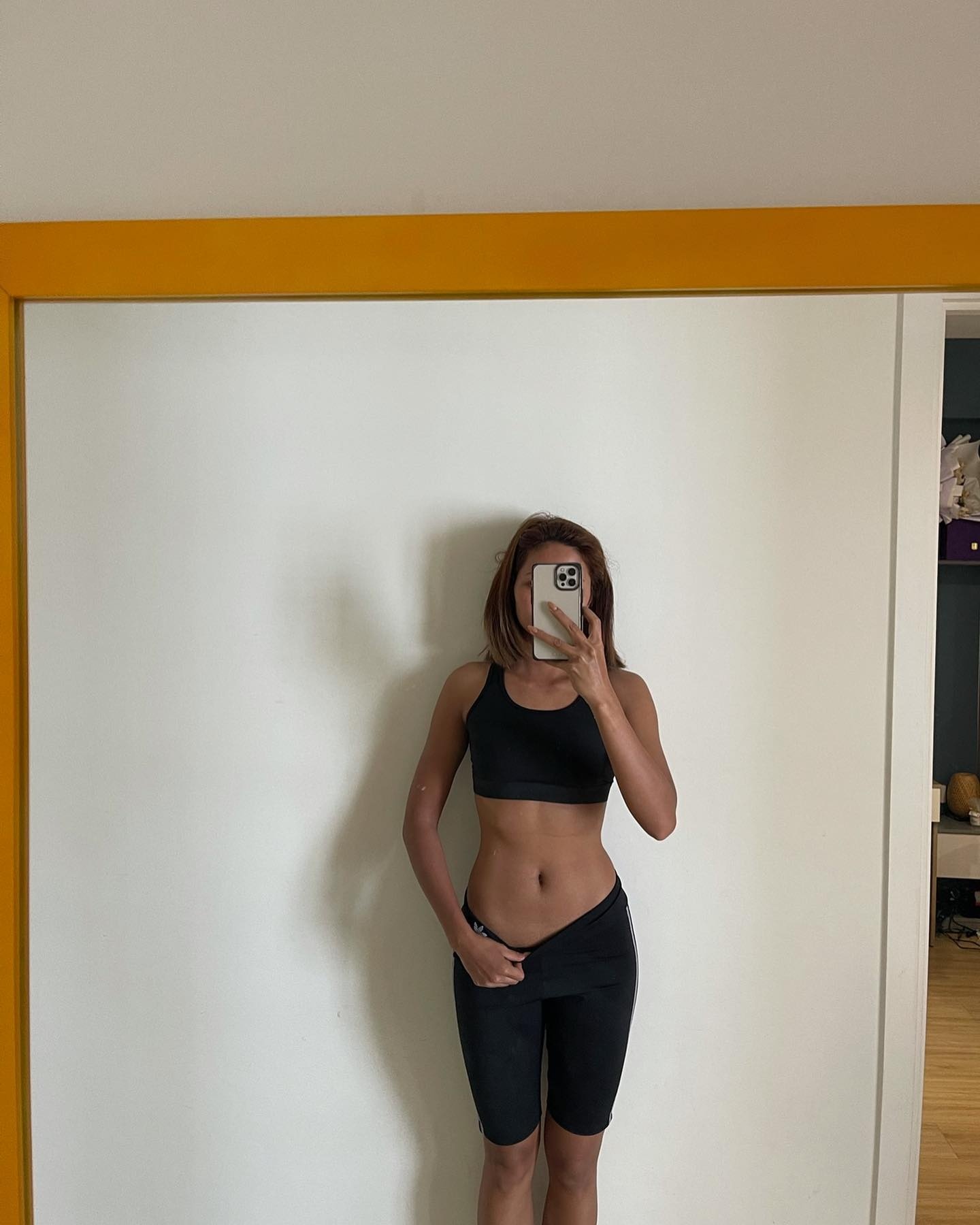 vòng eo 59 cm của h'hen niê ảnh 2 vong eo 59 cm cua h'hen nie anh 2