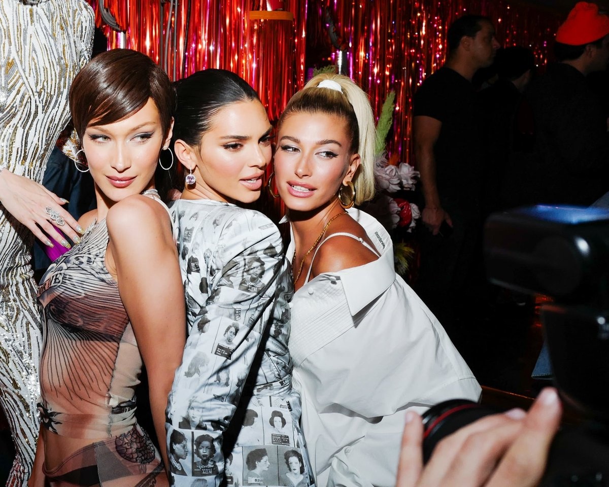 Angelina Jolie ngoai tinh anh 5