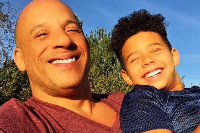 Vin Diesel va cac sao Hollywood dong chung phim voi con hinh anh