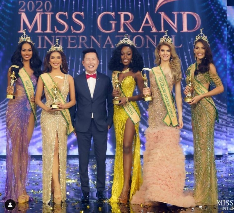 hoa hau hoa binh quoc te anh 3