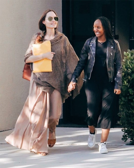 con gai Tom Cruise cao hon me anh 7