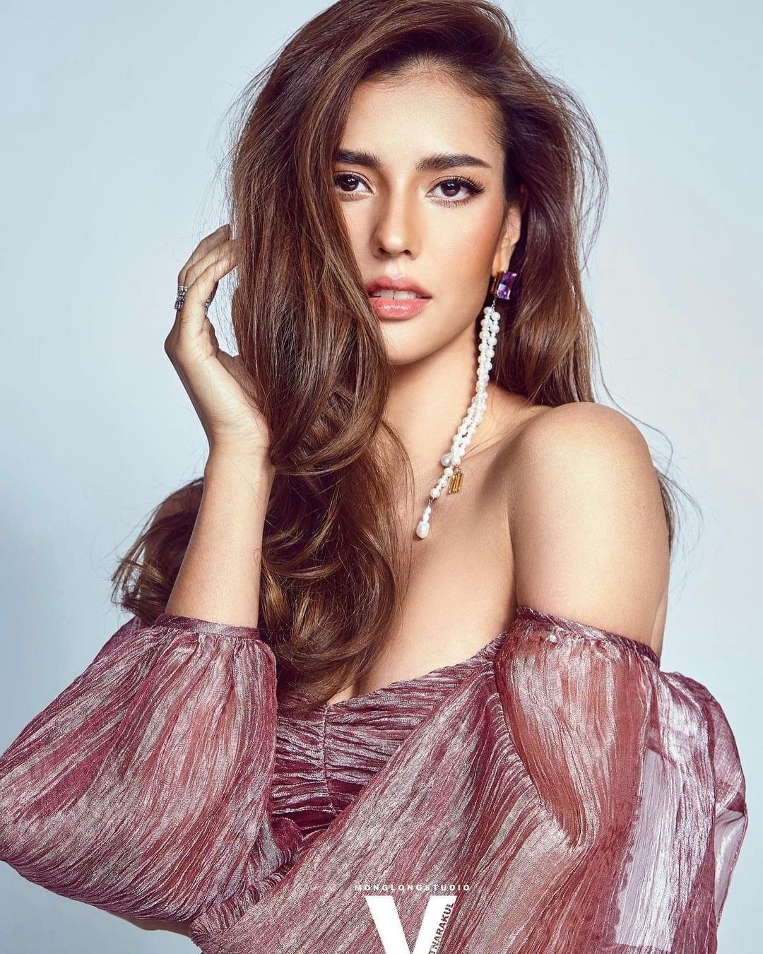 hoa hậu hẹn hò trung vệ tuyển singapore ảnh 5 hoa hau hen ho trung ve tuyen singapore anh 5