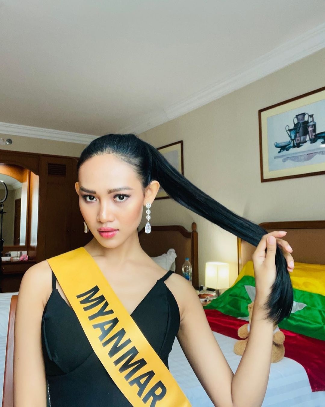 hoa hau myanmar bi truy na anh 1