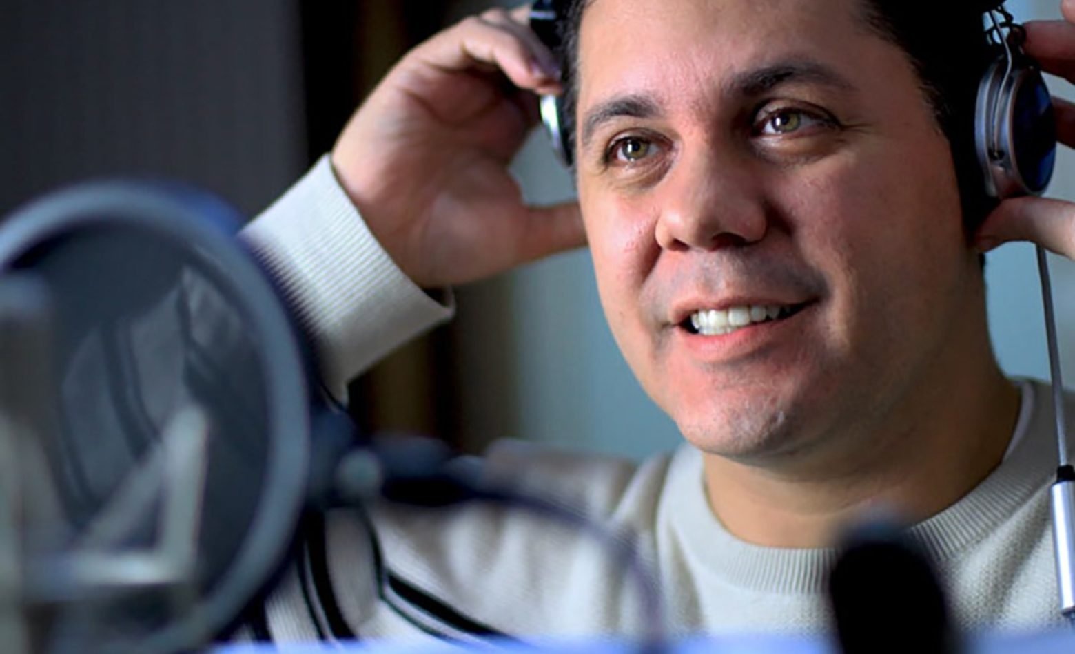 dien vien long tieng anh 1