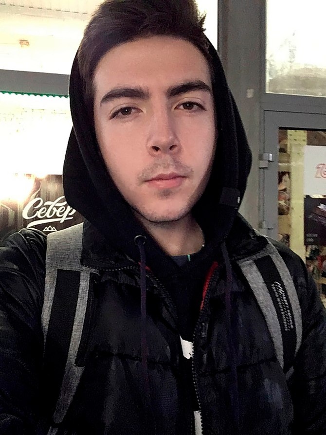 40 nguoi mau chup khoa than o Dubai anh 1