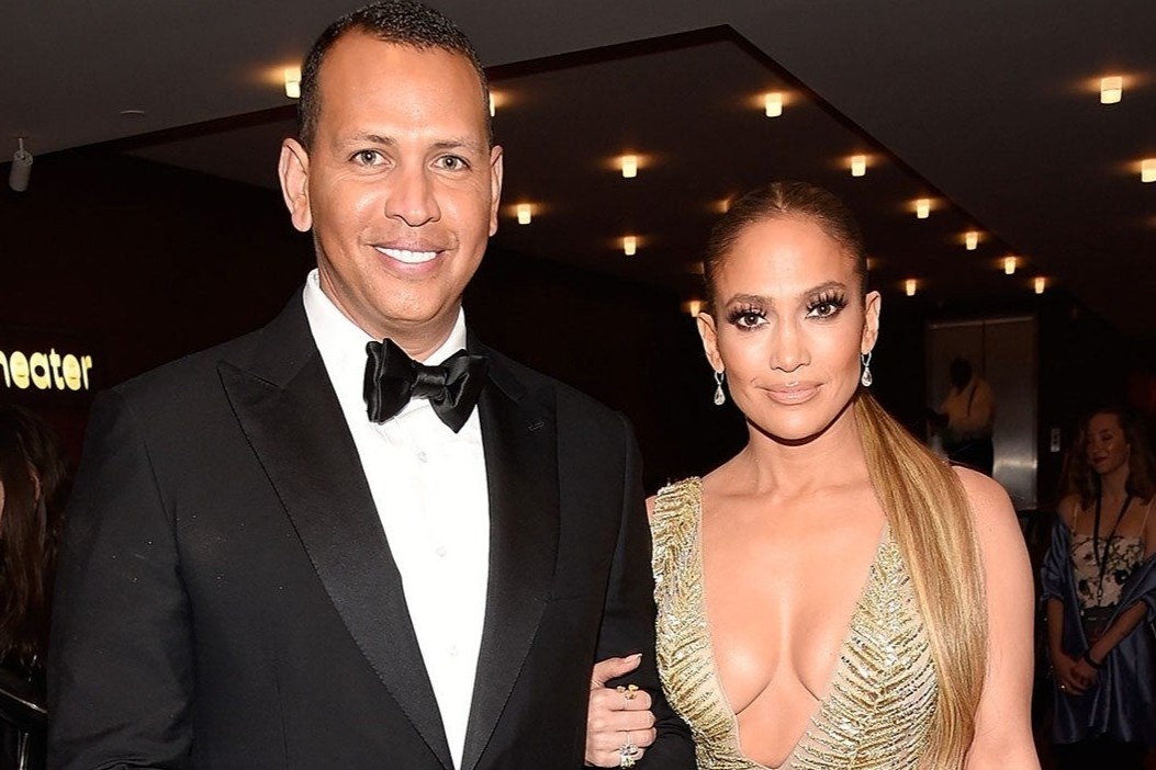 Jennifer Lopez can nhieu thoi gian de hoan toan cat dut tinh cu hinh anh