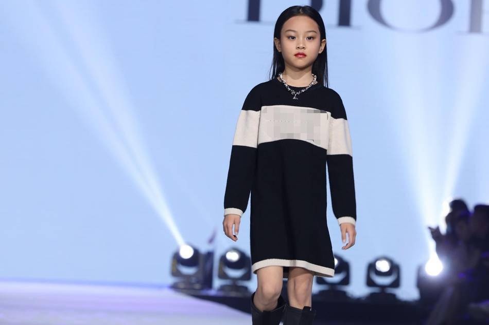 con gái Lý Tiểu Lộ ảnh 1 con gai Ly Tieu Lo anh 1