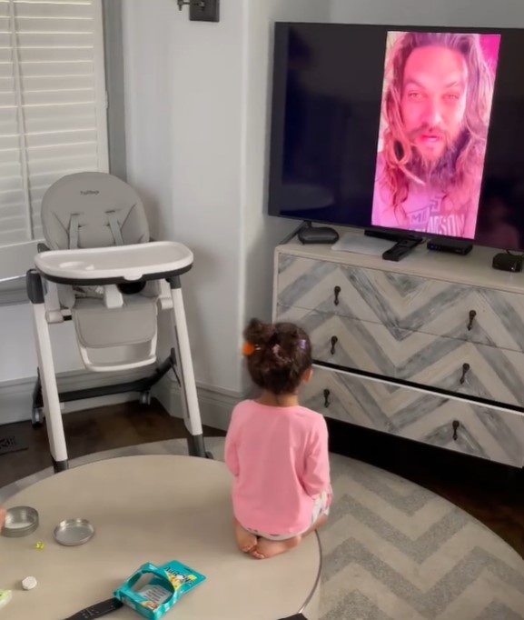 The Rock va Jason Momoa anh 3