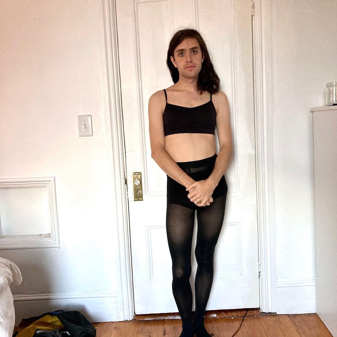 Nhạc sĩ Mỹ tuyên bố là người chuyển giới ảnh 2 Nhac si My tuyen bo la nguoi chuyen gioi anh 2