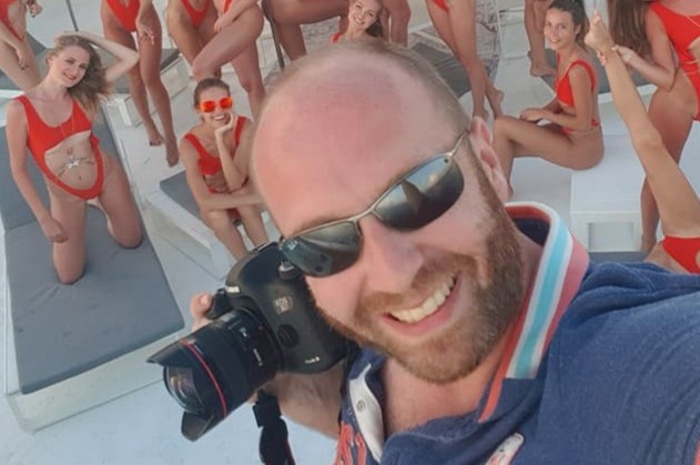 40 nguoi mau chup khoa than o Dubai anh 2