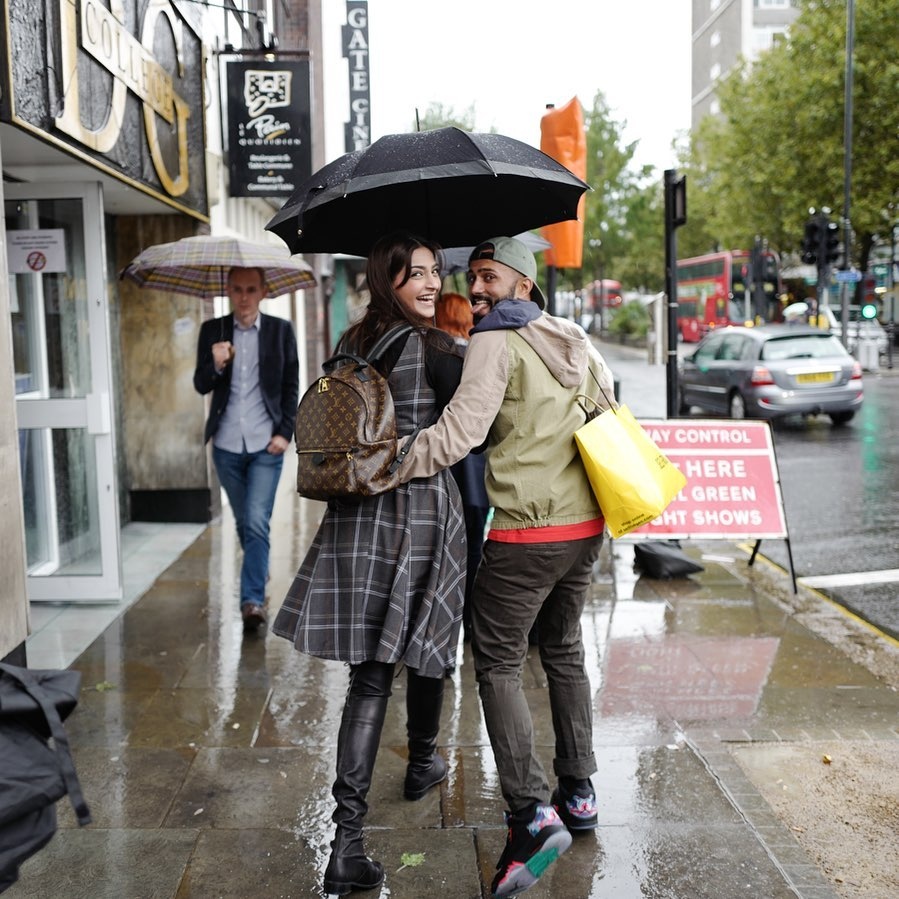 tham kich Covid-19 o showbiz An Do anh 3