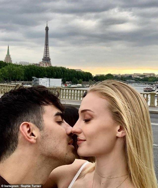 Joe Jonas ky niem ngay cuoi Sophie Turner anh 10