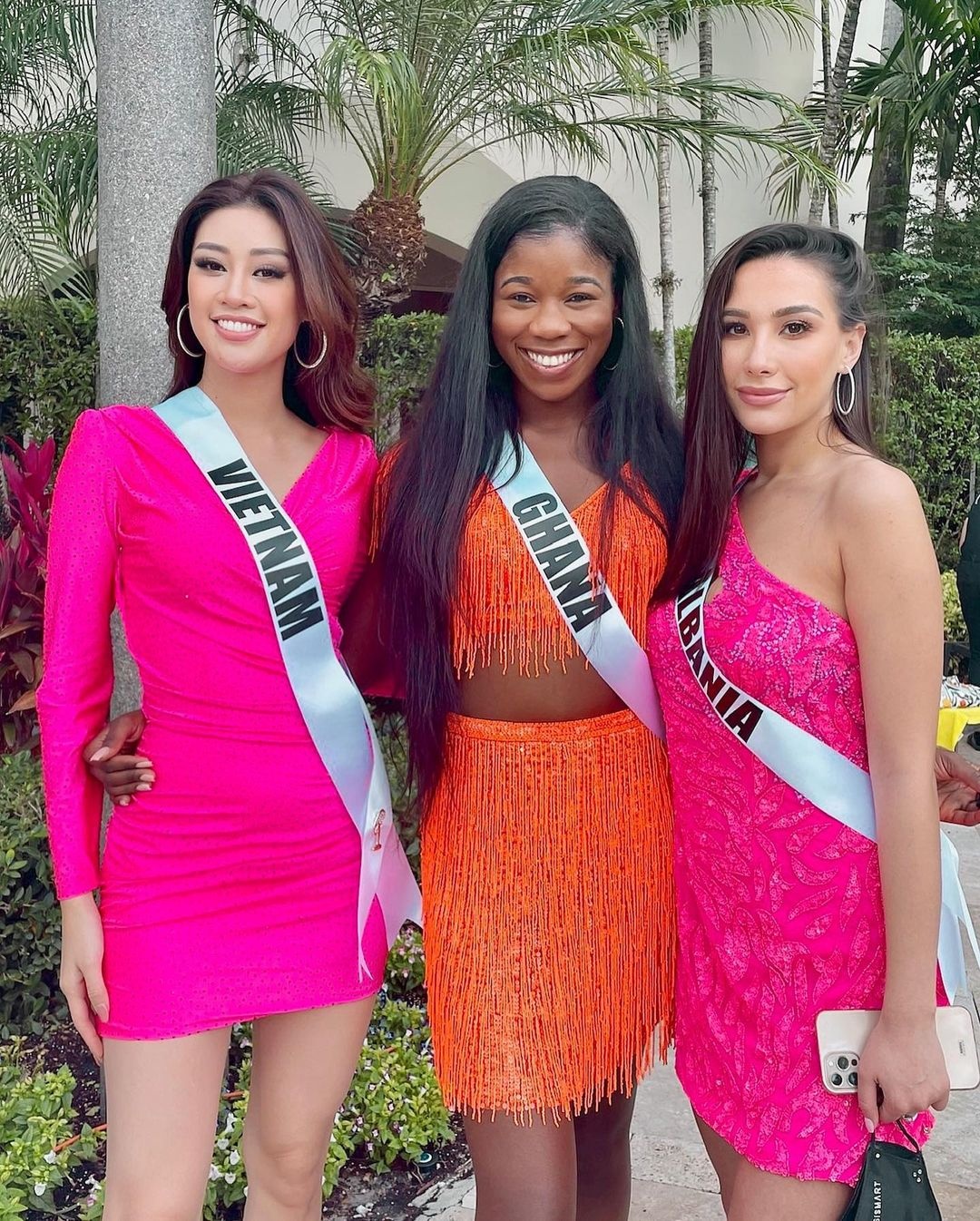 Khanh Van dien vay xe cao anh 9