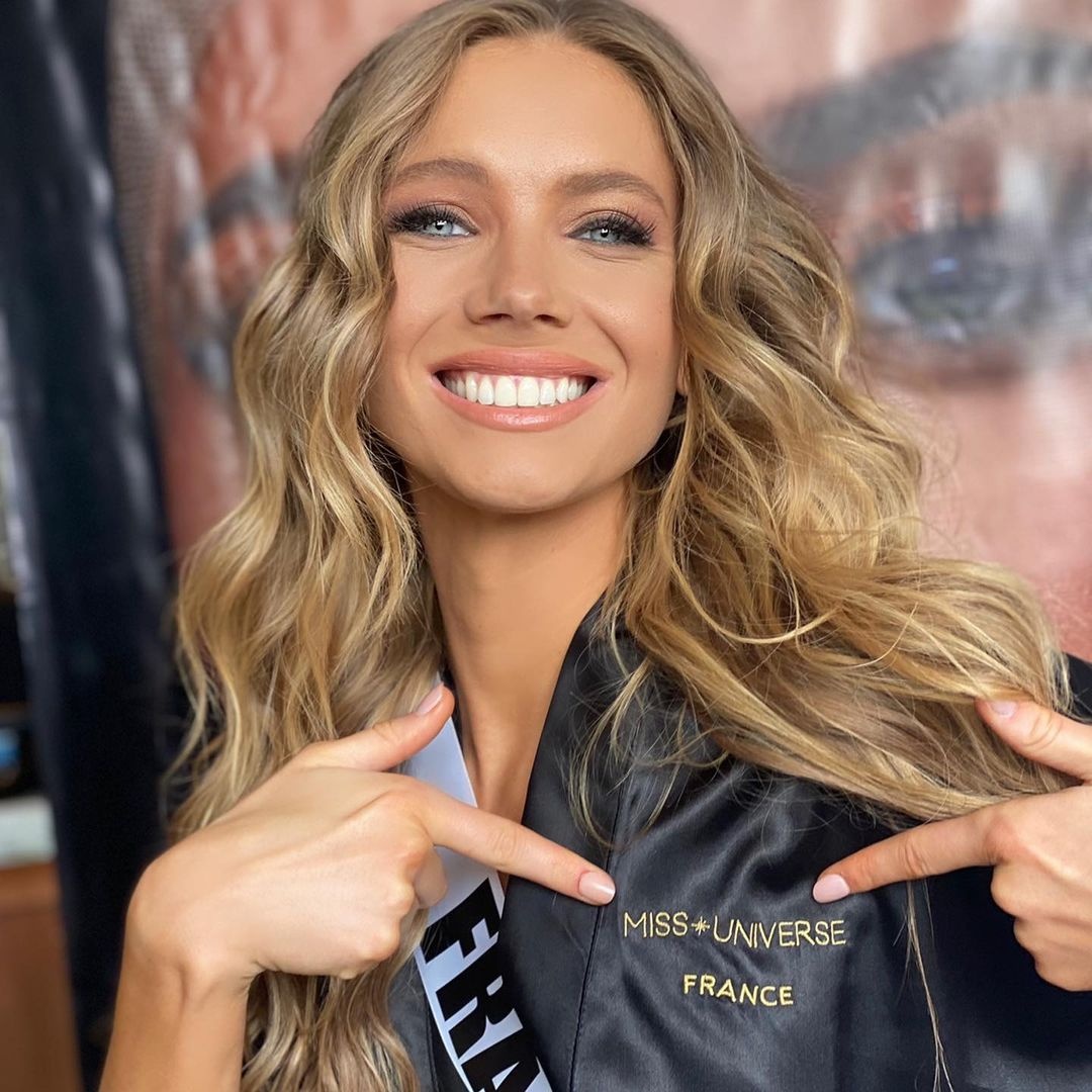 mat moc cua Khanh Van anh 13