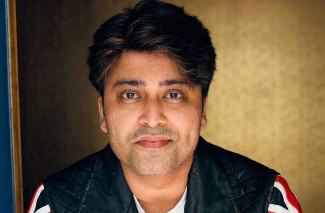 Them 4 nghe si An Do qua doi vi Covid-19 hinh anh