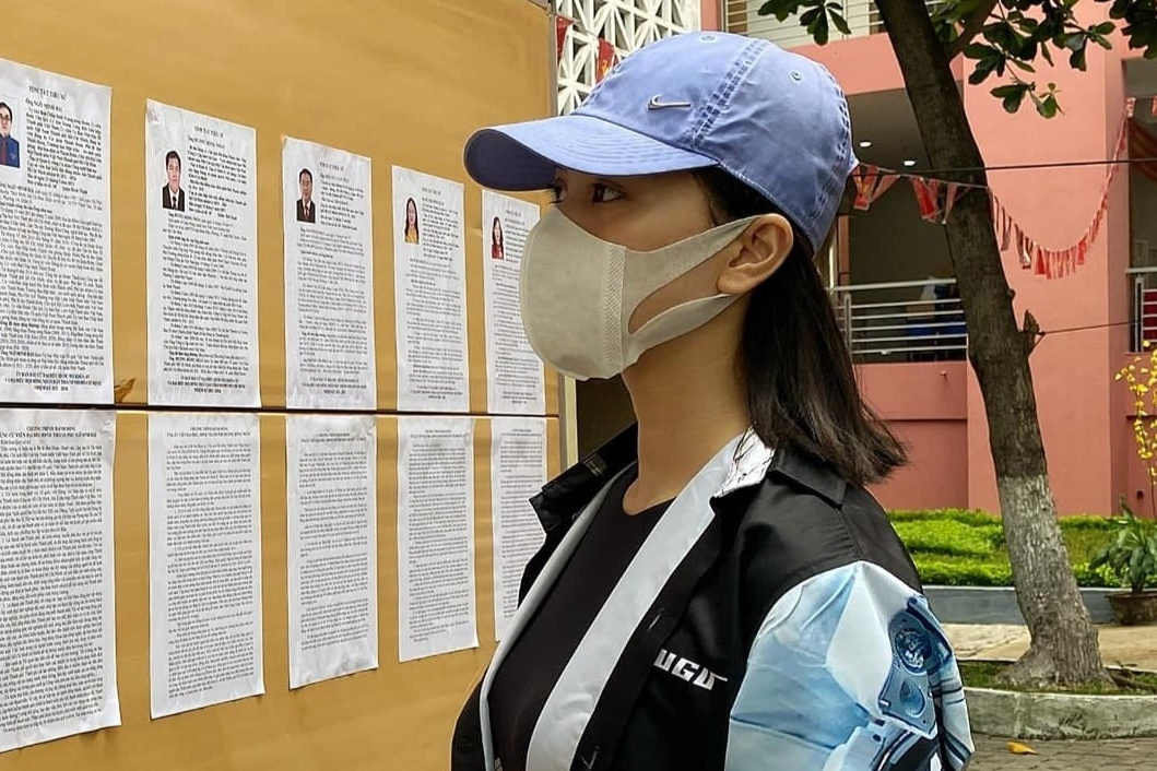 Sao Viet di bau cu hinh anh