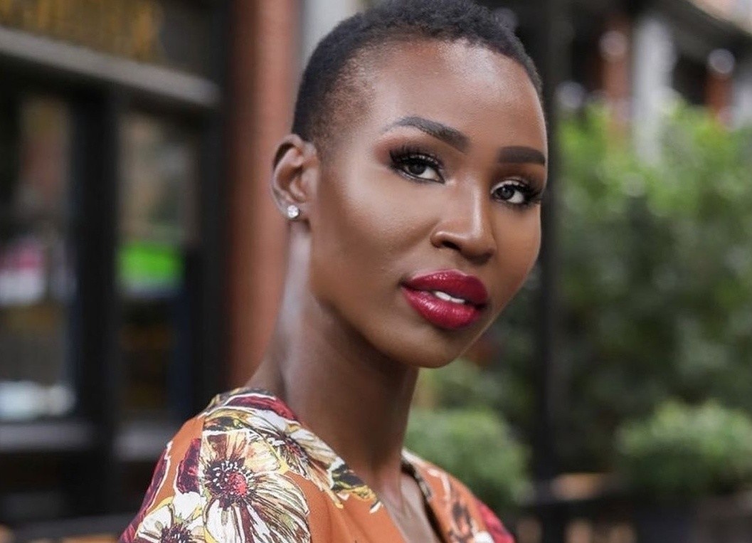 Hoa hau Hoan vu Canada len tieng khi bi to vo on hinh anh