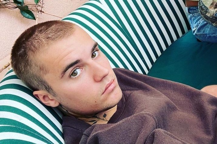 Kieu toc moi cua Justin Bieber hinh anh