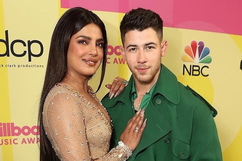 Vo chong Nick Jonas va dan sao du tham do Billboard Music Awards 2021 hinh anh