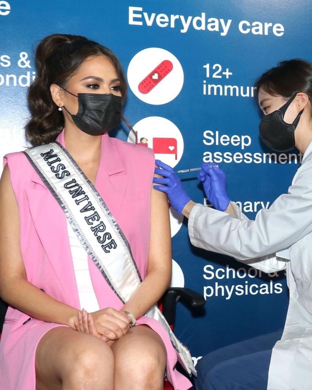 Hoa hau Hoan vu 2020 anh 12