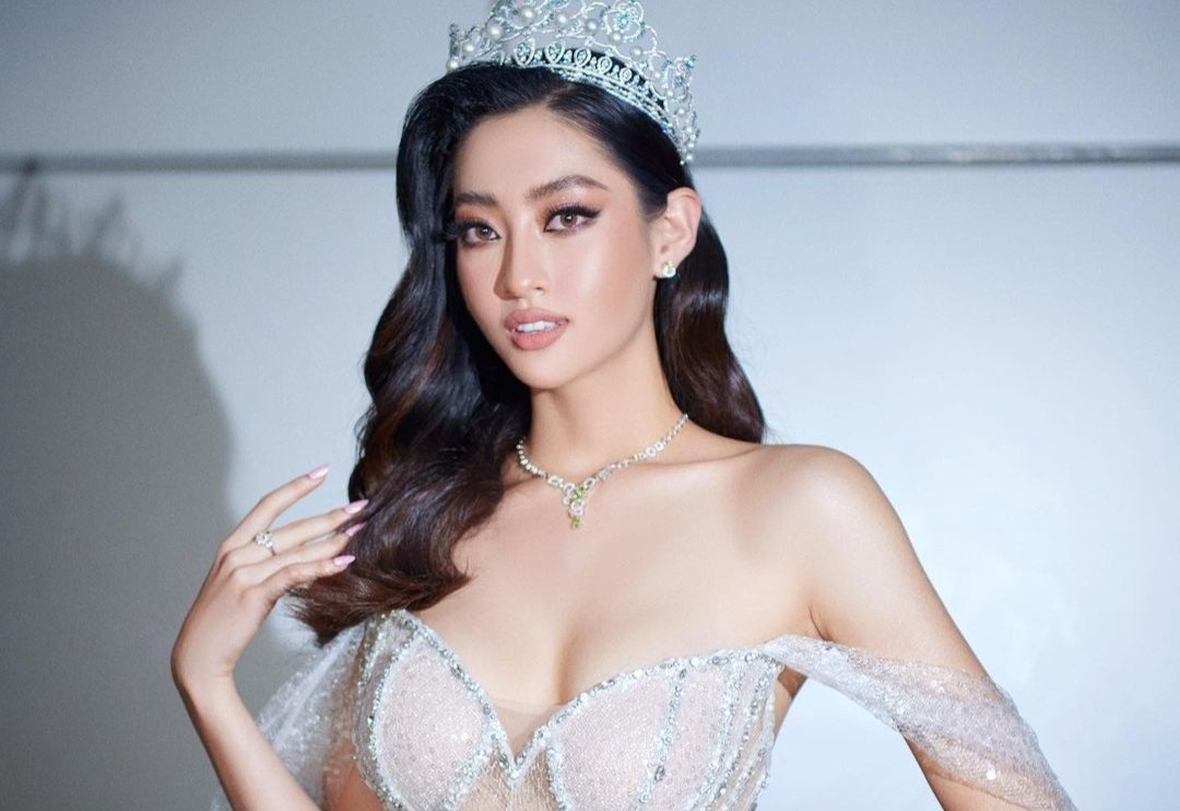 Hoa hau Luong Thuy Linh dinh chinh ve chieu cao hinh anh