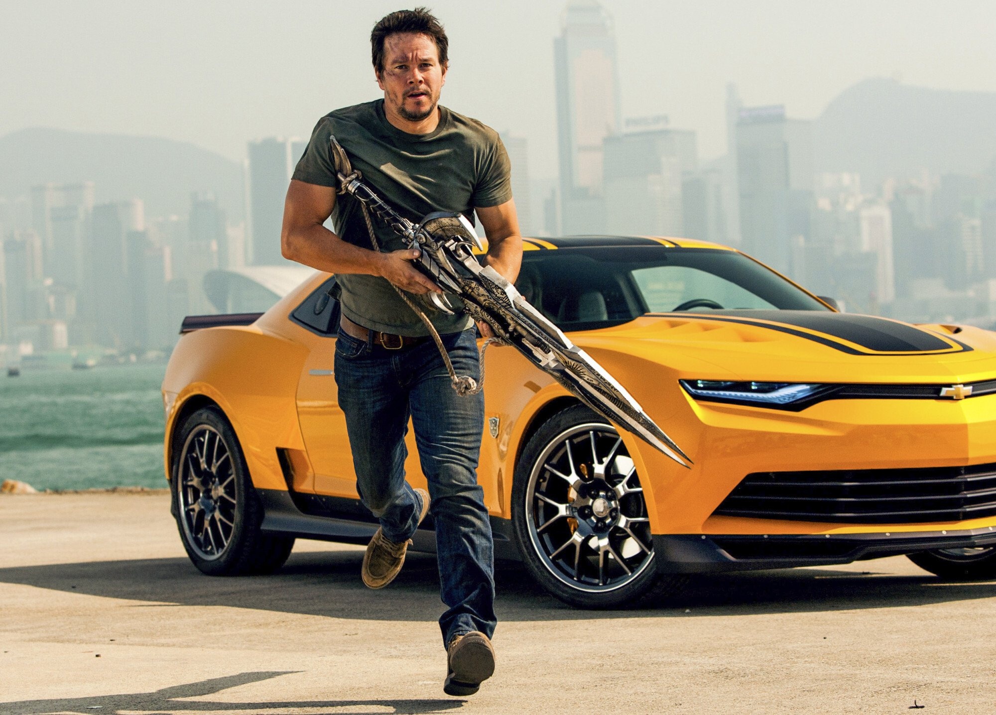 Tai tu Transformers Mark Wahlberg anh 2