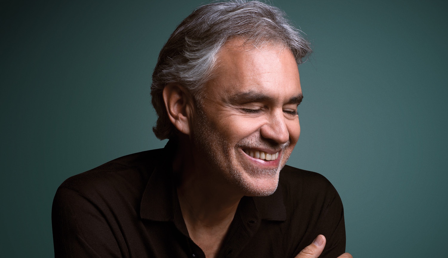 Danh ca khiem thi hat khai mac o Euro 2020 anh 2