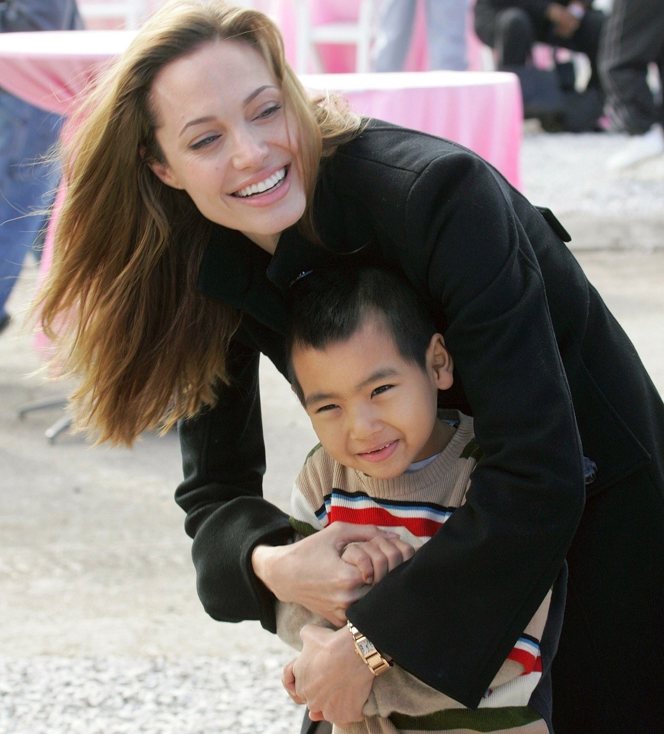 con nuoi cua sao hollywood anh 1