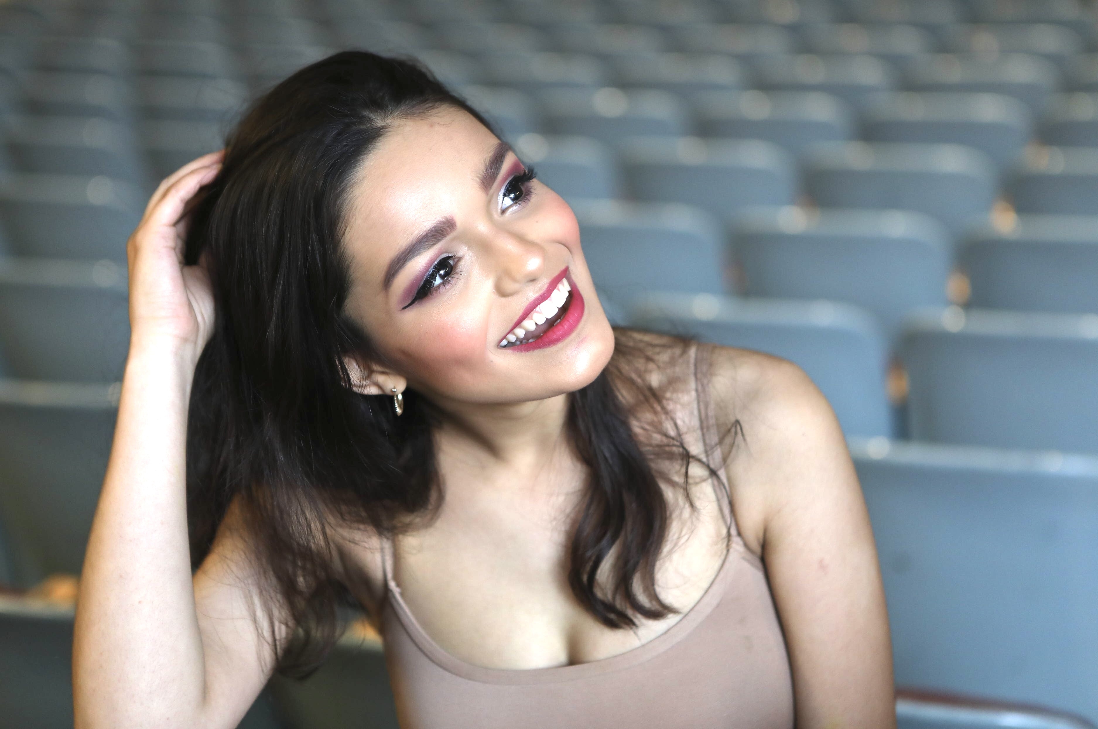 Co gai cao 1,57 m tro thanh cong chua moi cua Disney hinh anh