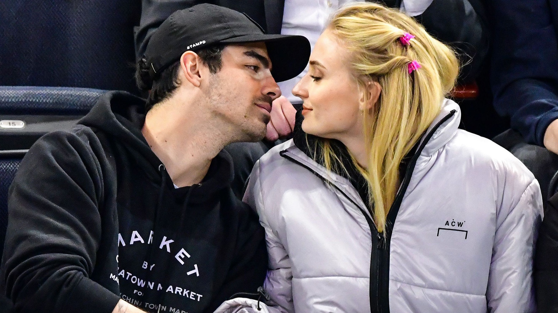 Joe Jonas  Sophie Turner ky niem hai nam cuoi anh 10