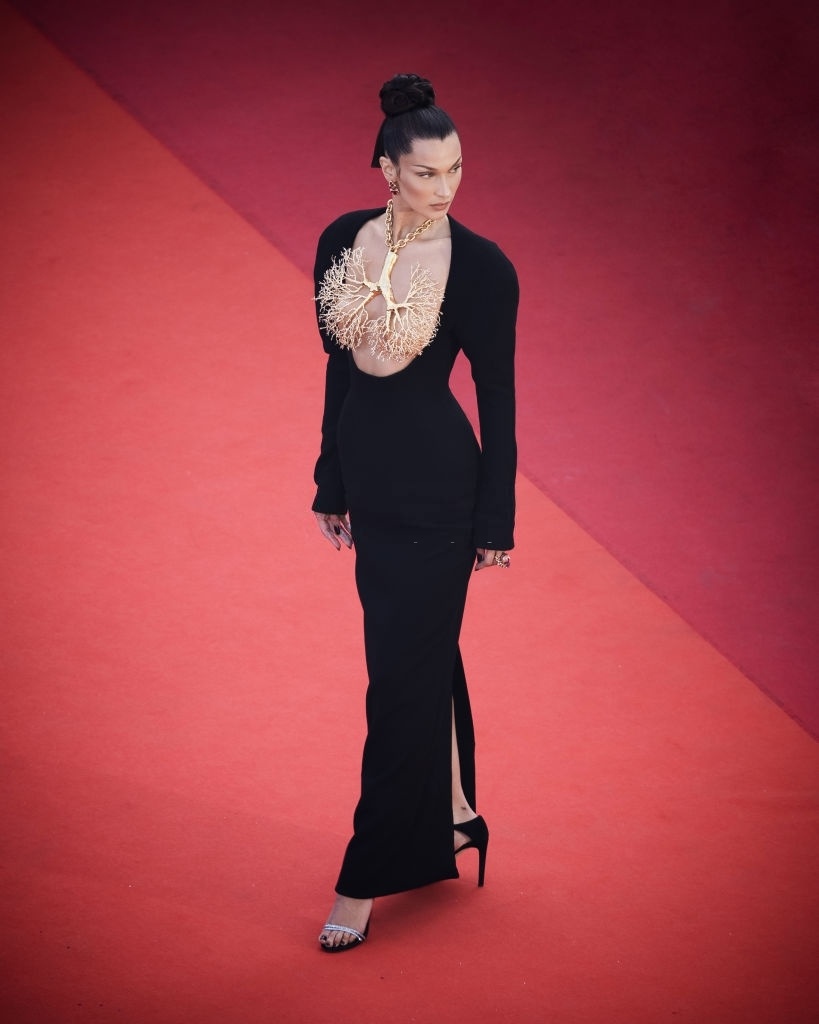 bella hadid tại cannes ảnh 3 bella hadid tai cannes anh 3