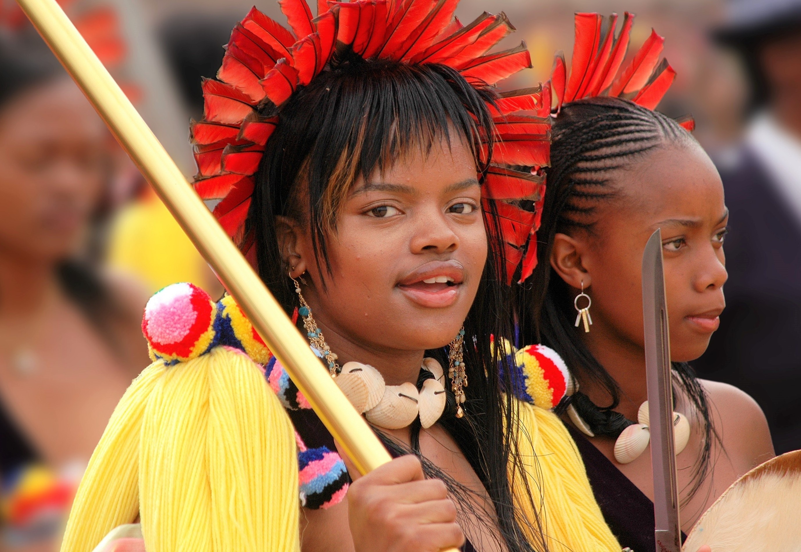 Sikhanyiso - cong chua noi loan, dam me rap hinh anh