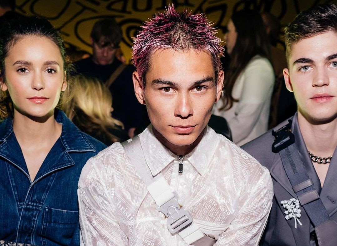 Evan Mock - tu cu bat tay Justin Bieber den vai chinh 'Gossip Girl' hinh anh