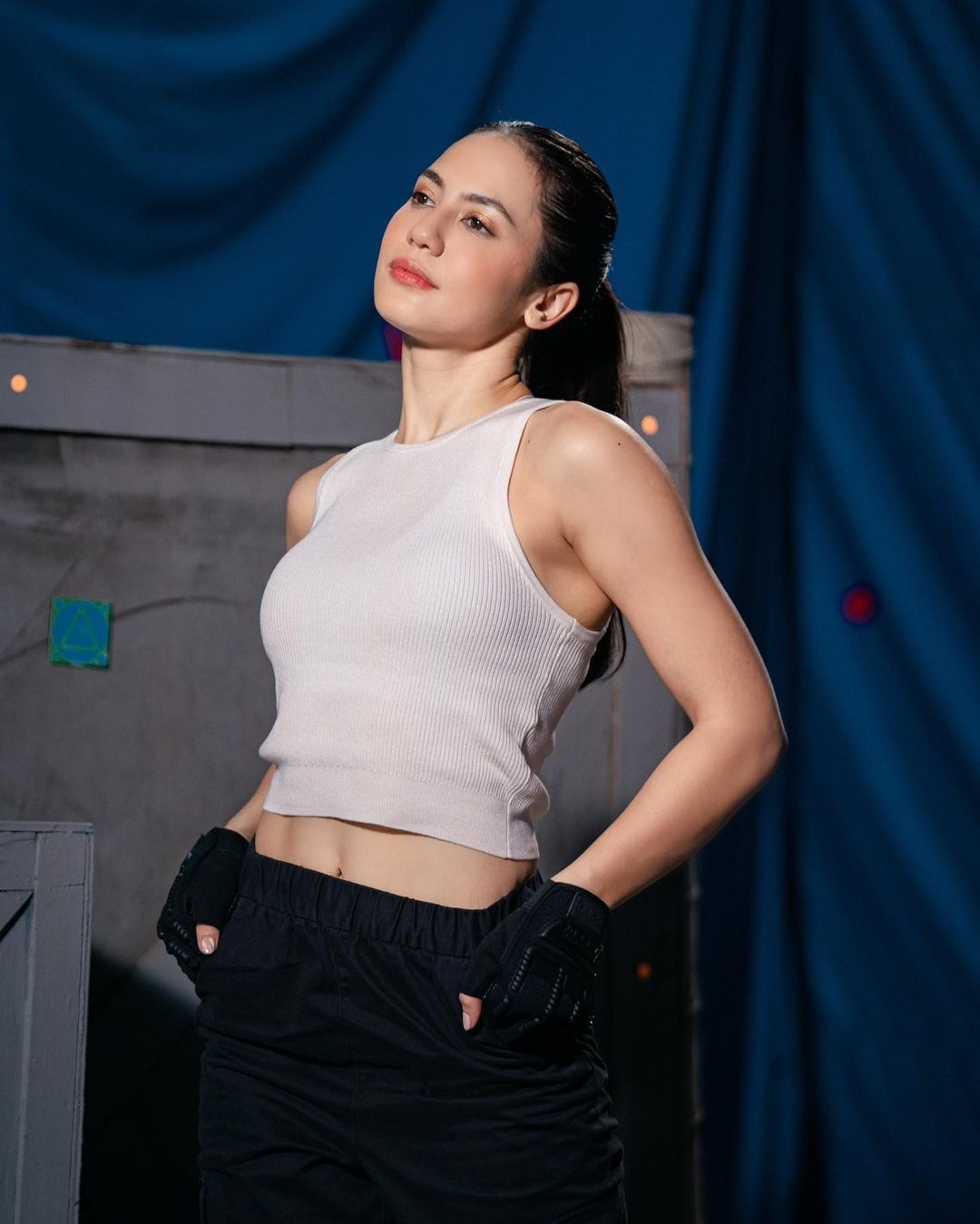 dien anh indonesia keu cuu anh 4