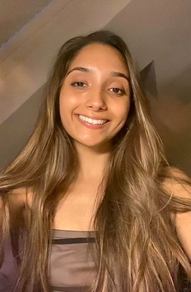 mat moc cua thi sinh hoa hau Anh anh 4