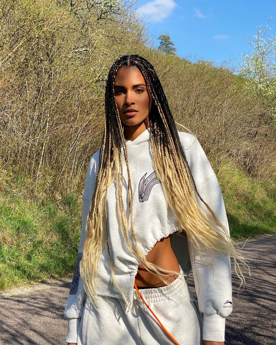 nguoi mau victoria's secret chan dai 1, 2 m anh 11