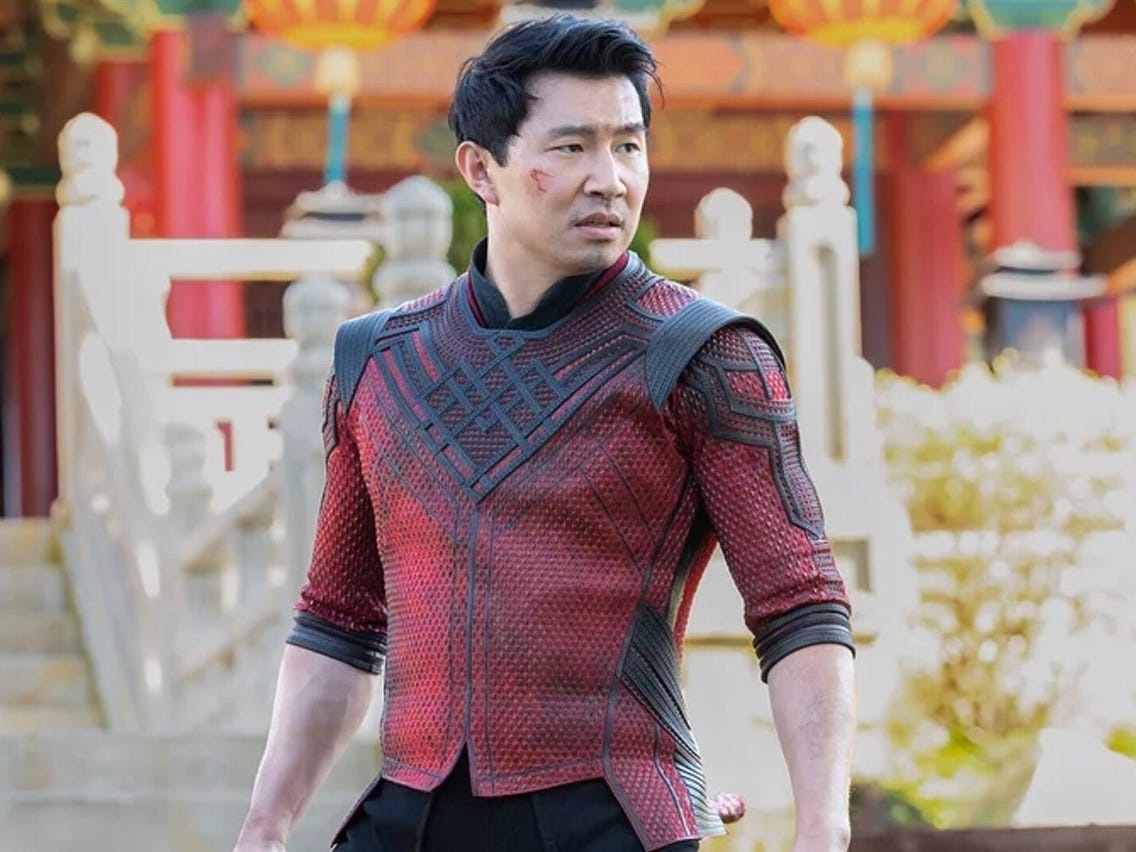 Simu Liu bức xúc với phát ngôn của CEO Disney  ảnh 1 Simu Liu buc xuc voi phat ngon cua CEO Disney anh 1