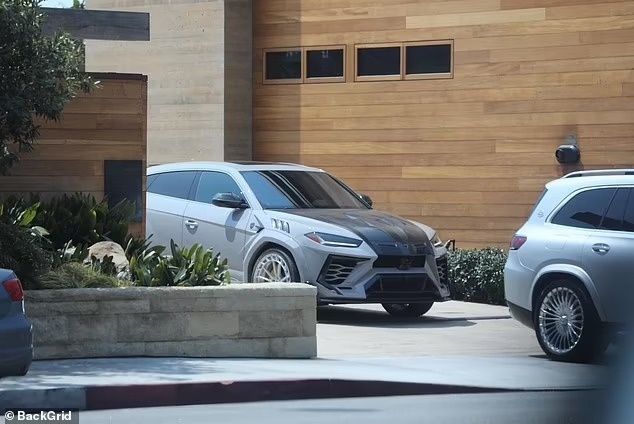 kim kardashian hẹn hò kanye west ảnh 1 kim kardashian hen ho kanye west anh 1