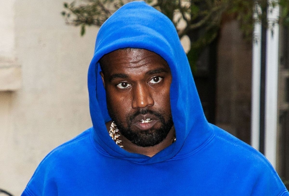 Kanye West doi nghe danh hinh anh