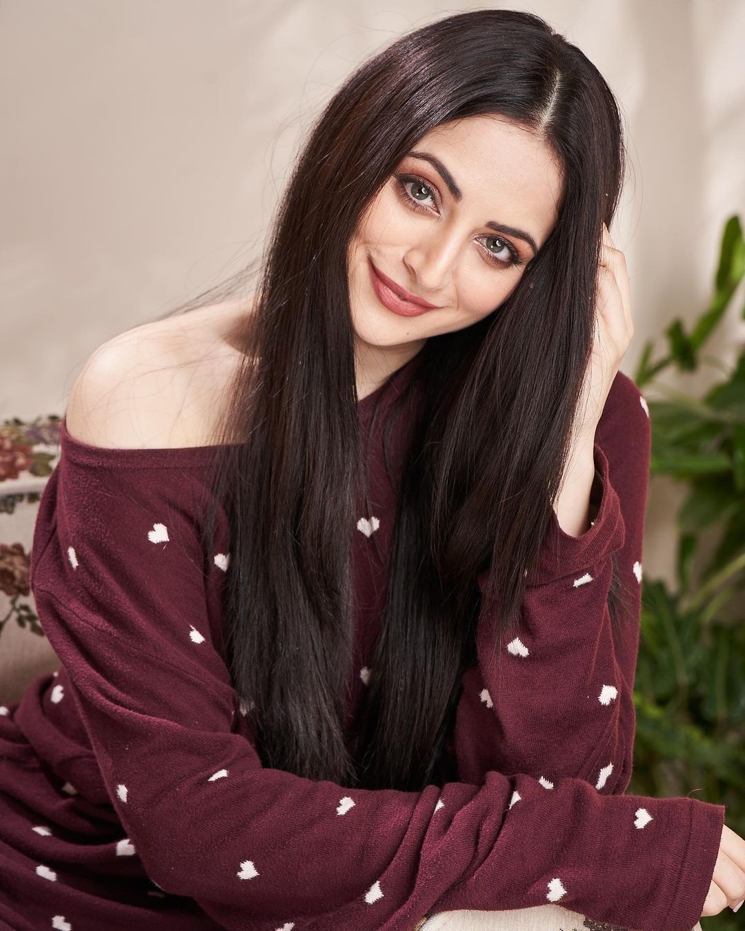 Diễn viên 26 tuổi đăng quang Hoa hậu Quốc tế Ấn Độ ảnh 8 Dien vien 26 tuoi dang quang Hoa hau Quoc te An Do anh 8