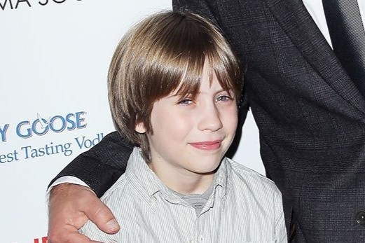 Nguyen nhan dien vien 19 tuoi qua doi hinh anh