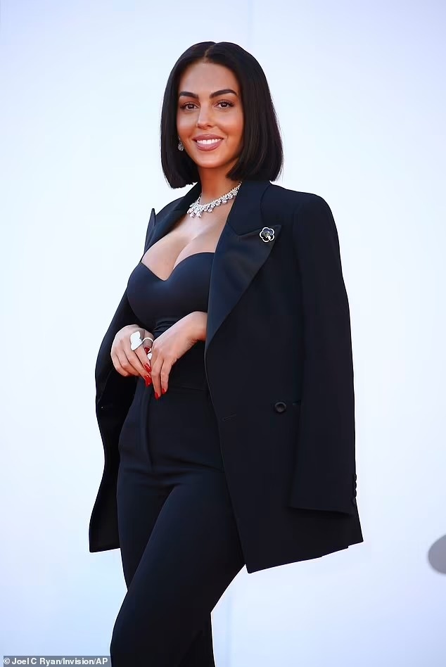 ban gai Ronaldo o Lien hoan phim Venice anh 3