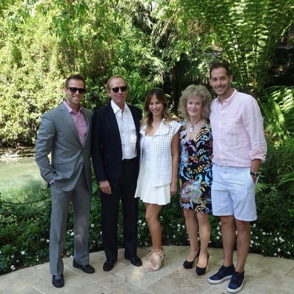 Paris Hilton va hon phu Carter Reum anh 2