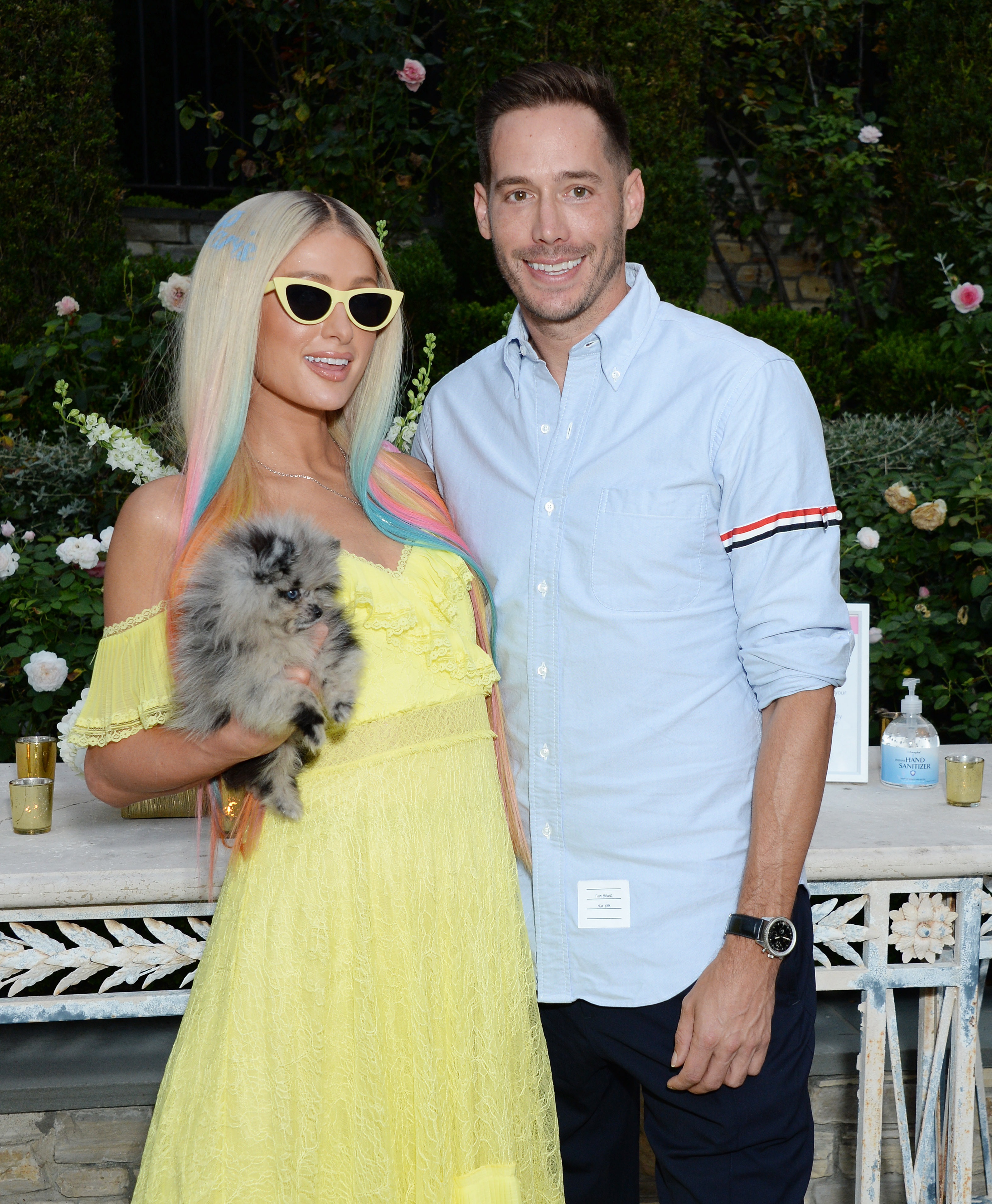 Paris Hilton va hon phu Carter Reum anh 7