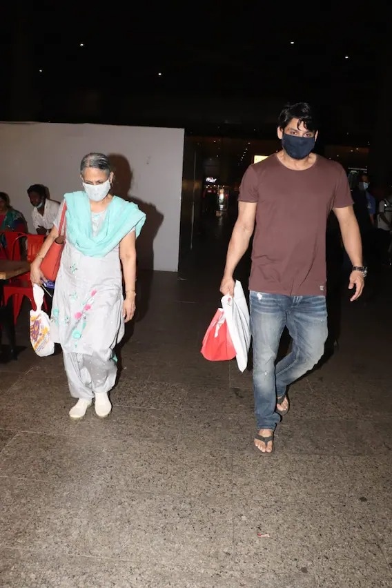 hinh anh cuoi doi cua dien vien co dau 8 tuoi anh 2