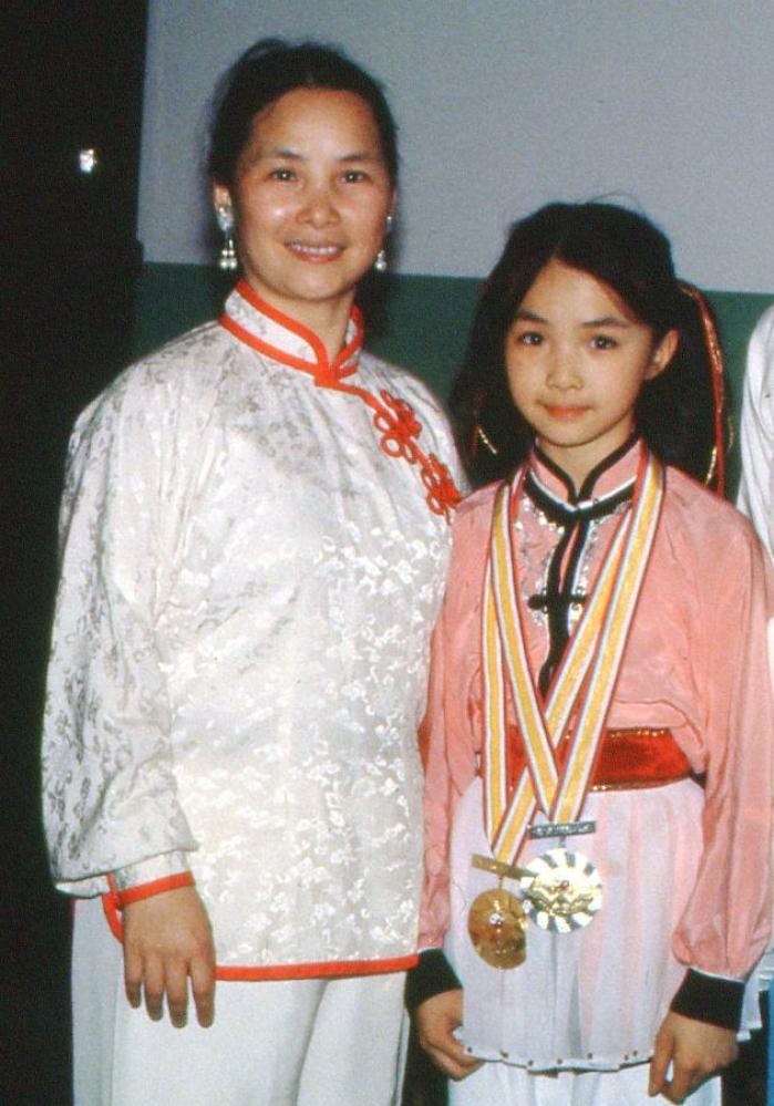 em gái Chân Tử Đan trẻ trung ảnh 2 em gai Chan Tu Dan tre trung anh 2