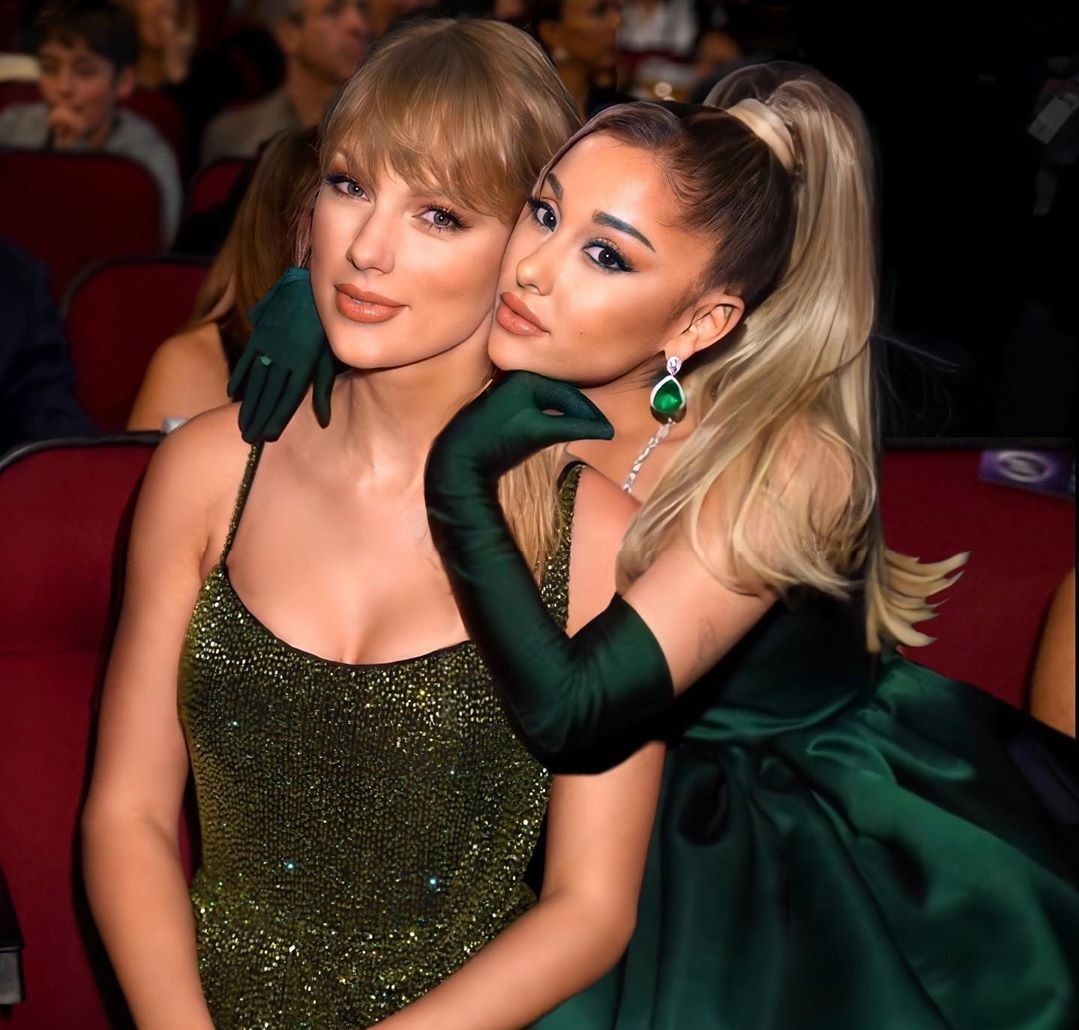 ung xu cua nghe si tren mang xa hoi anh 2