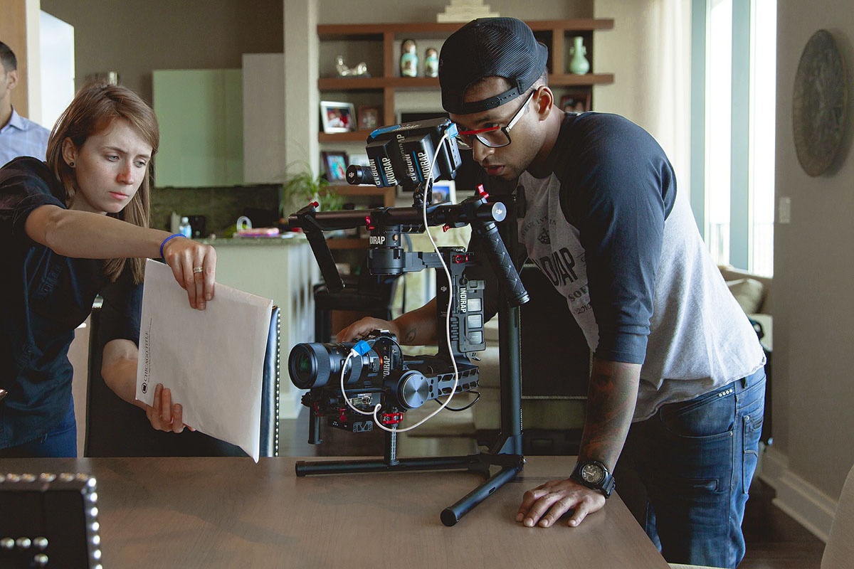 Goc khuat o hau truong Hollywood anh 3